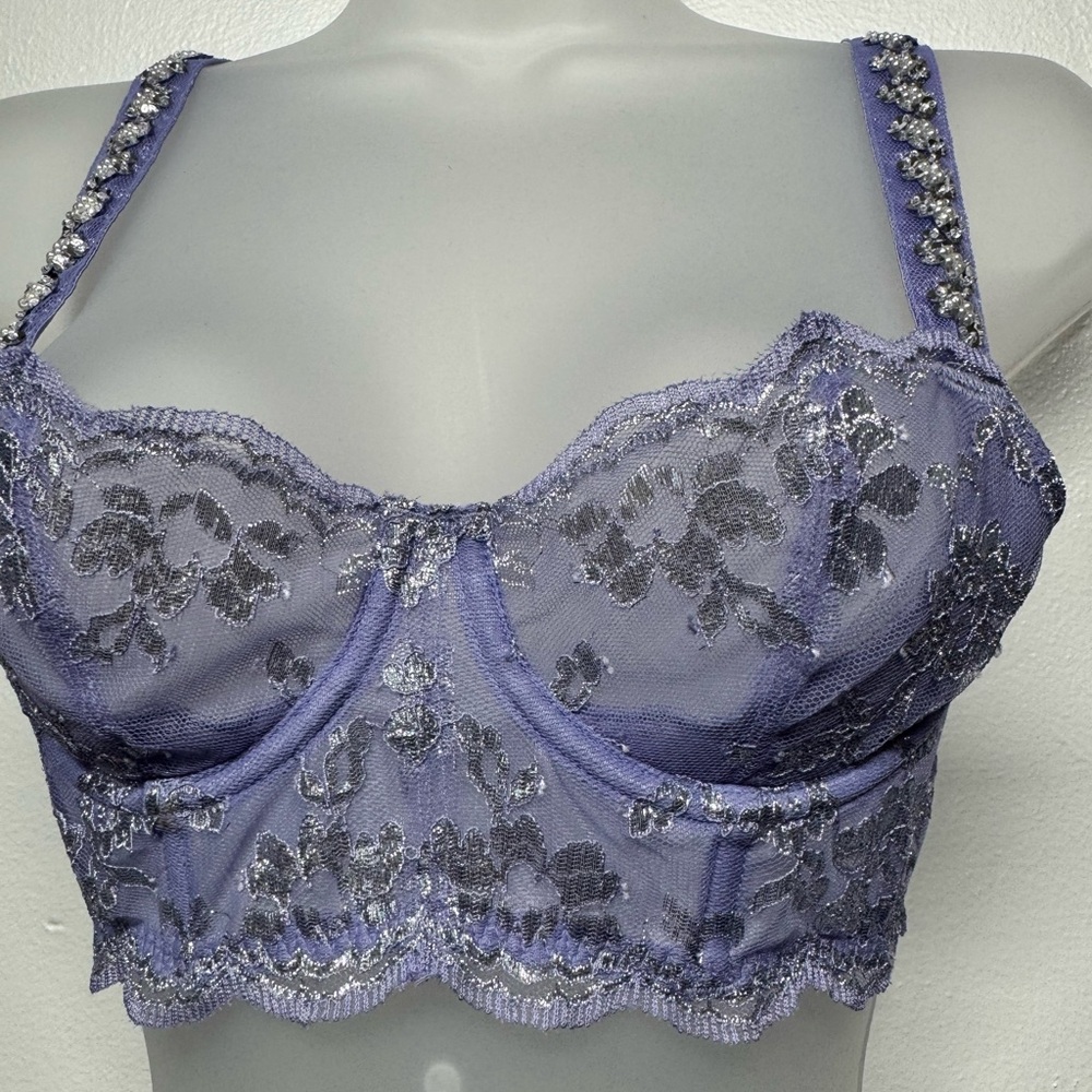 Dream Angels Victoria's Secret The Fabulous Lilac Silver Embellished Bra - Picture 9 of 13